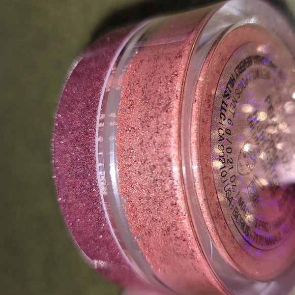 DISCONTINUED. ABH Anastasia Beverly Hills Loose Highlighter "Peach Fizz". - Picture 3 of 6